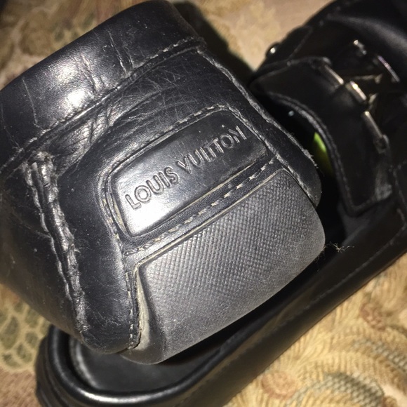 Authentic used LV men leather shoes - Picture 3 of 12